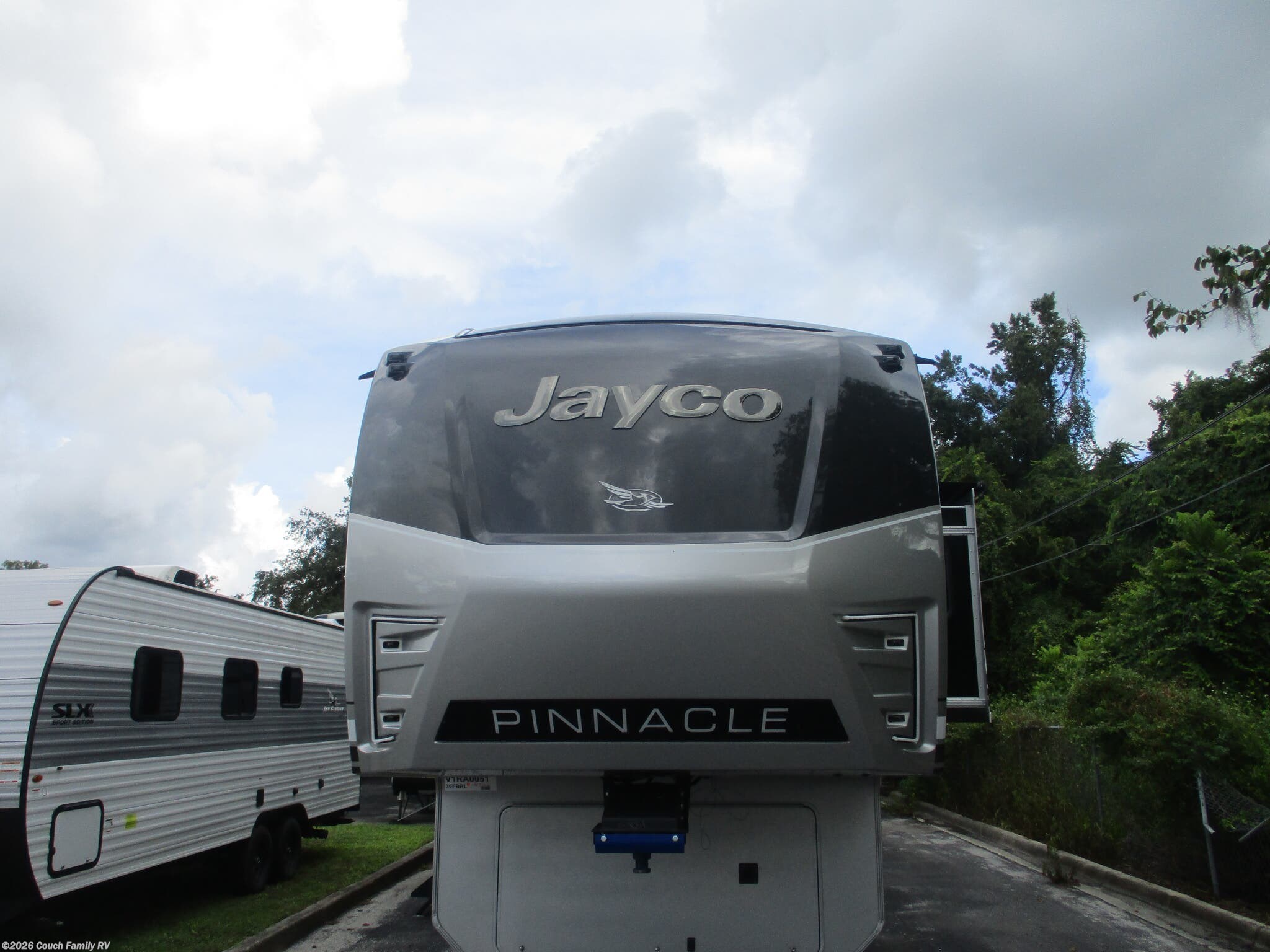2027 Jayco Pinnacle 39FBRL - New Fifth Wheel For Sale by Couch Family RV in Cross City, Florida features Slideout, Solar Panels, Microwave, Black Tank Flush, Ceiling Fan