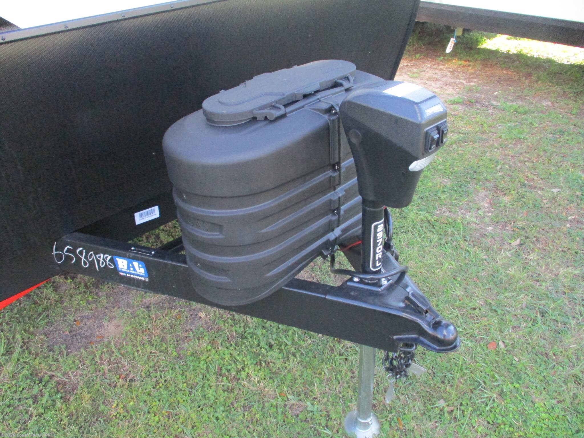 2027 Grand Design Imagine 2970RL - New Travel Trailer For Sale by Couch Family RV in Cross City, Florida features Refrigerator, Queen Bed, Medicine Cabinet, 50 Amp Service, Insulated