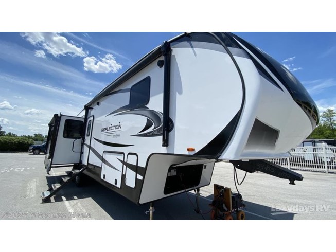 New 2023 Grand Design Reflection 337RLS available in Burns Harbor, Indiana