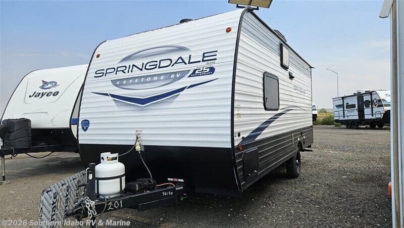 2024 Keystone Springdale 1700FQ - Used Travel Trailer For Sale by Southern Idaho RV & Marine in Jerome, Idaho