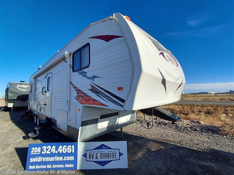 2013 Wildwood SRV F32SRV by Forest River from Southern Idaho RV & Marine in Jerome, Idaho