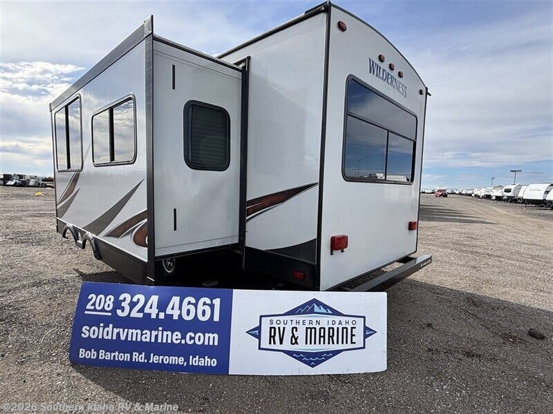 Used 2017 Heartland Wilderness ID2750RL available in Jerome, Idaho