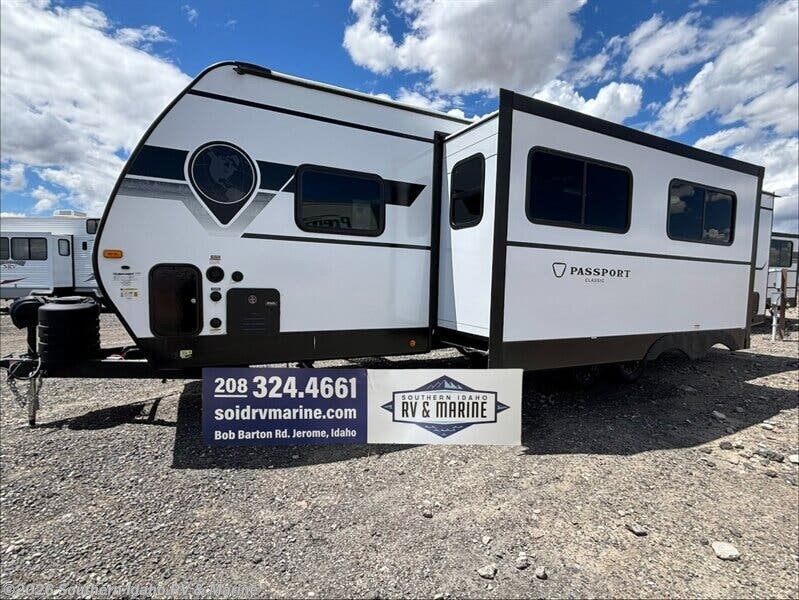 2026 Keystone Passport 284QBCWE - New Travel Trailer For Sale by Southern Idaho RV & Marine in Jerome, Idaho