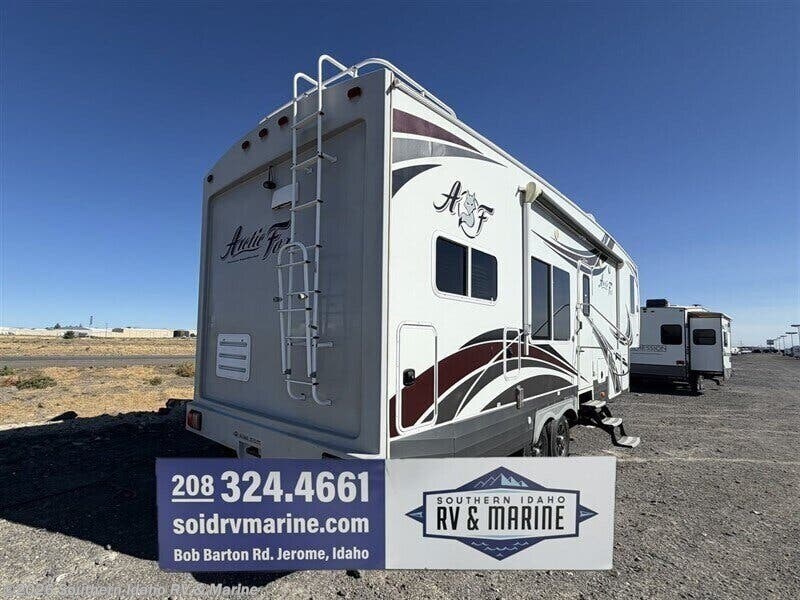Used 2018 Northwood Arctic Fox 29-5K available in Jerome, Idaho