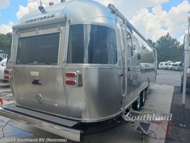 2022 Flying Cloud 27FB w/Hatch Option by Airstream from Southland RV in Norcross, Georgia