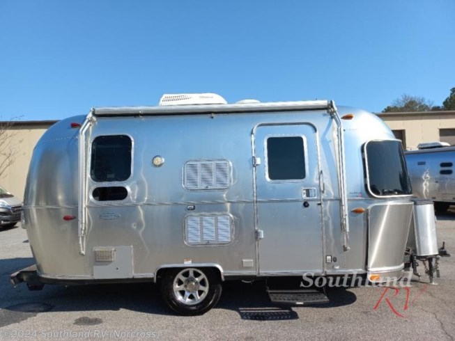 2016 Flying Cloud 19CB by Airstream from Southland RV in Norcross, Georgia