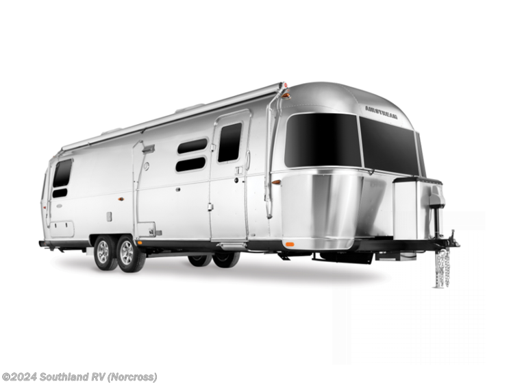 Used 2023 Airstream Flying Cloud 30RB Queen available in Norcross, Georgia