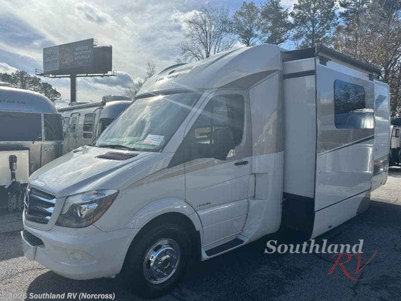 Used 2015 Leisure Travel Unity U24MB available in Norcross, Georgia