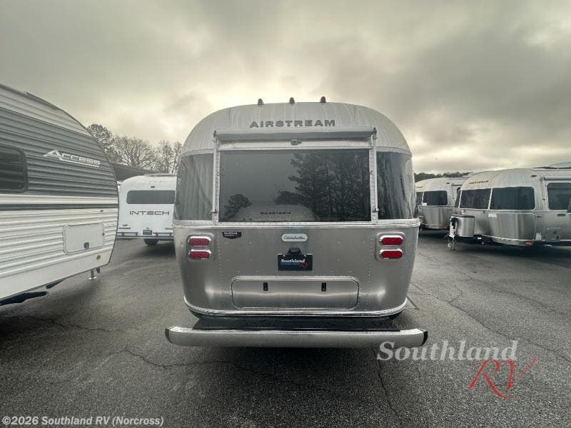 New 2026 Airstream Globetrotter 25FB Twin available in Norcross, Georgia