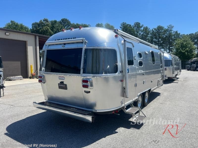 New 2026 Airstream International 25FB Twin available in Norcross, Georgia