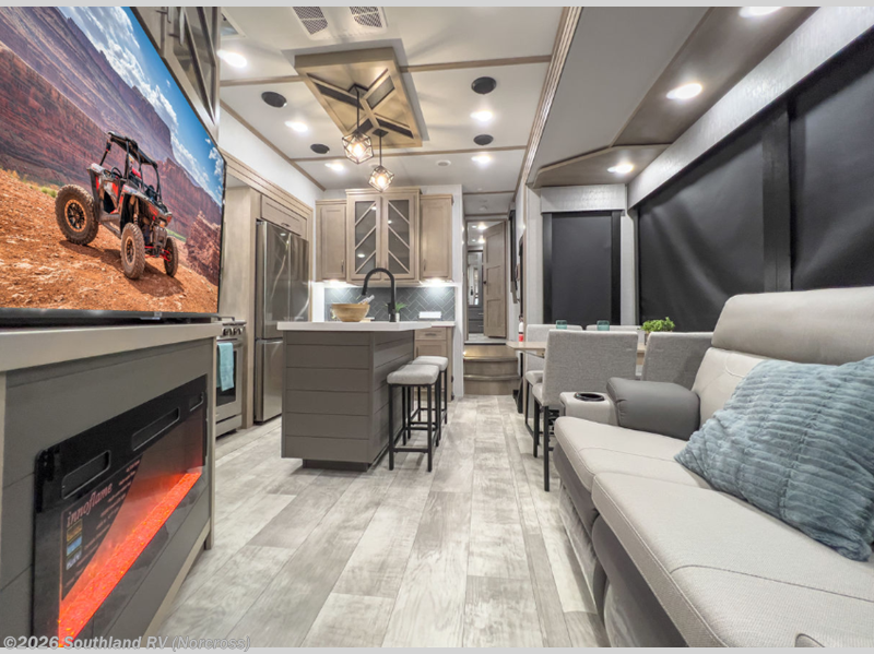 2023 Momentum 397THS by Grand Design from Southland RV in Norcross, Georgia