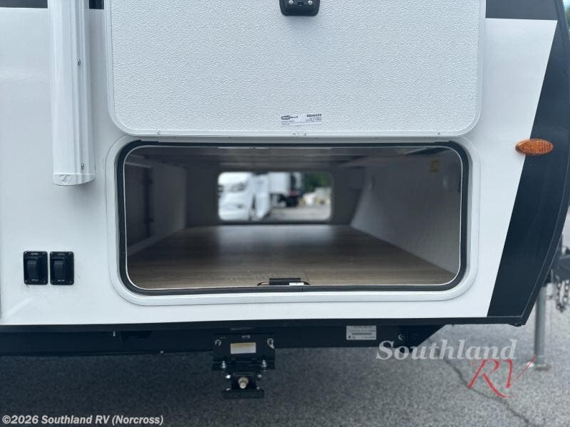 New 2027 Winnebago Micro Minnie 1800BH available in Norcross, Georgia