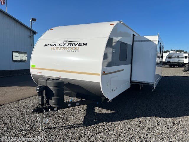 New 2025 Forest River Wildwood X-Lite 273QBXL available in Dayton, Oregon