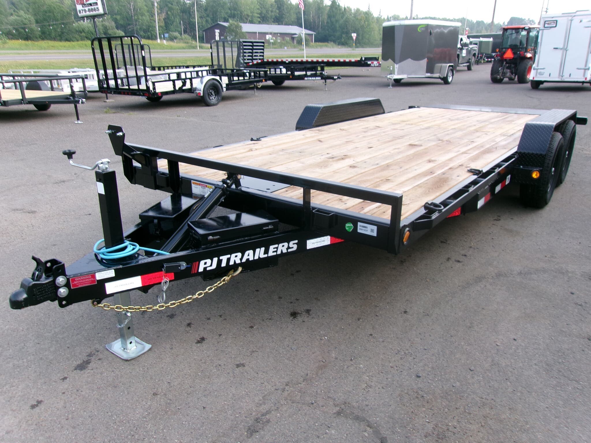 New 2026 PJ Trailers PJ Quick Tilt 10,000# GVWR available in Cloquet, Minnesota