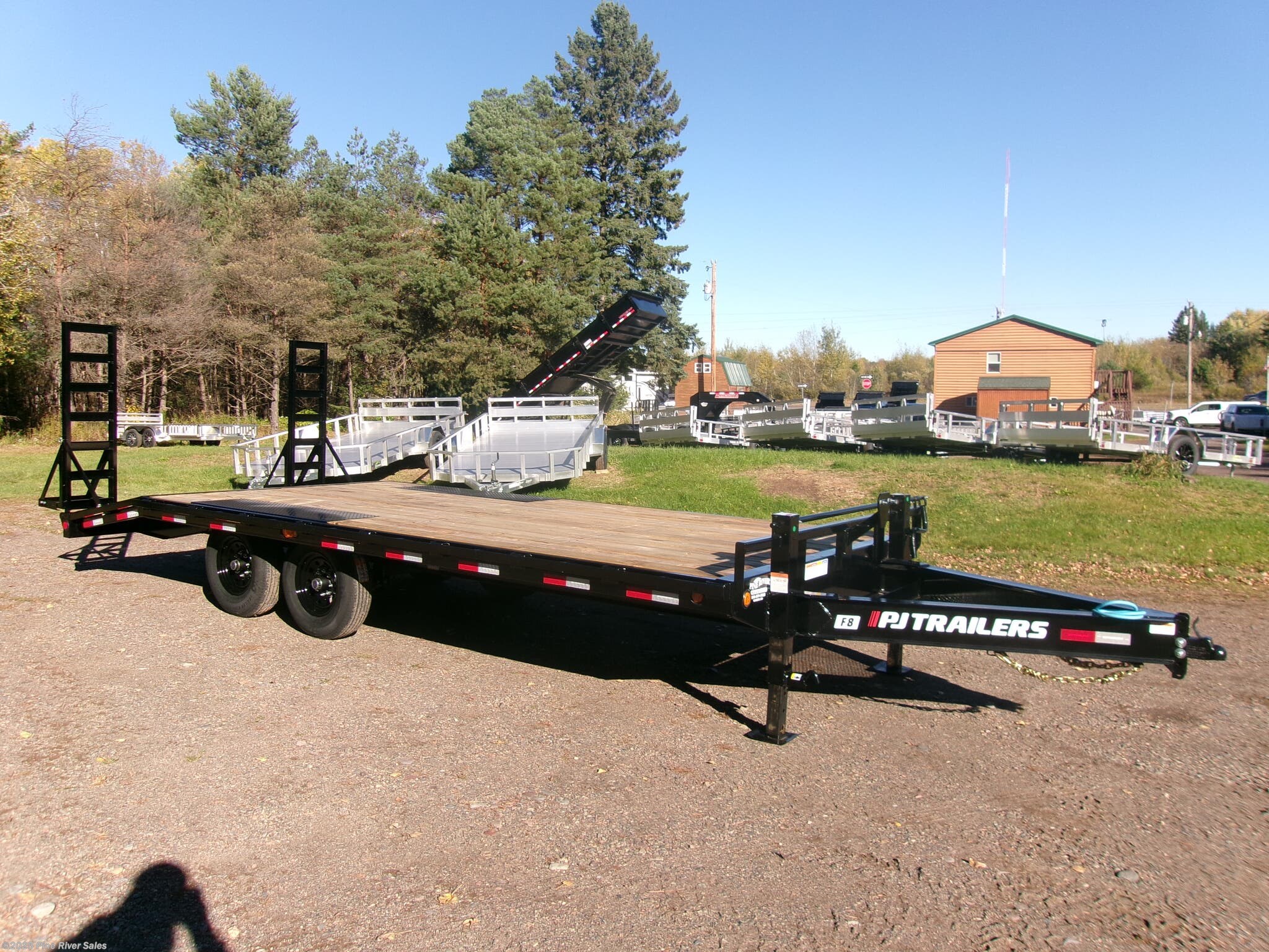 New 2025 PJ Trailers F8  PJ 20&apos; F8 Deckover 14K available in Cloquet, Minnesota