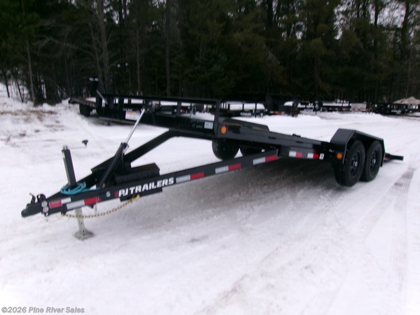 New 2026 PJ Trailers TH 20' Quick Tilt 10k GVWR available in Cloquet, Minnesota