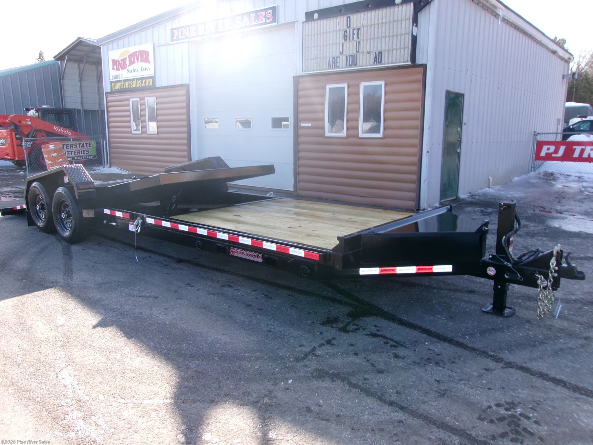 2026 Midsota TB 83" x 24' Gravity Tilt Trailer 15.4k