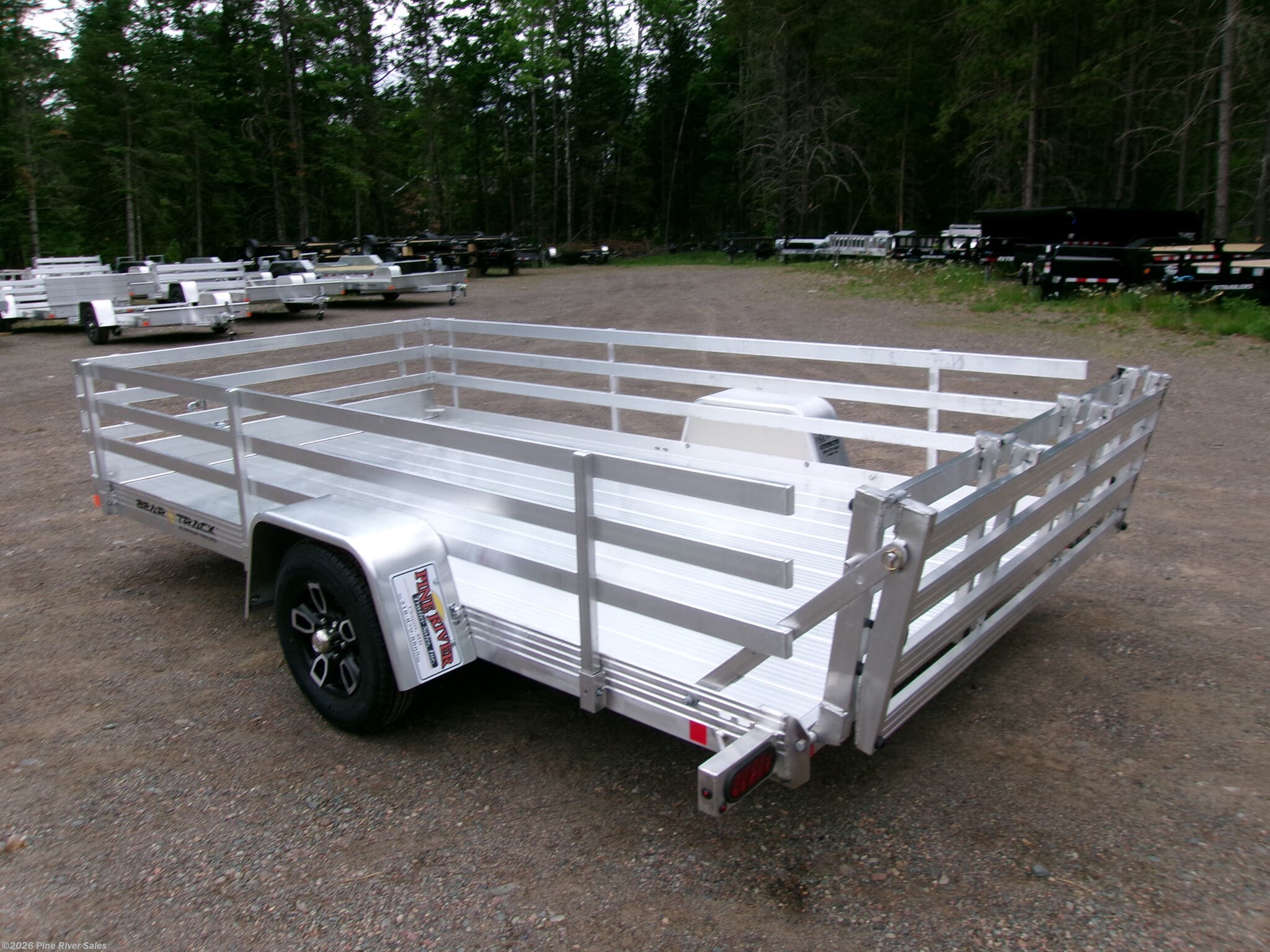 2026 76" x 144" 2200k by Bear Track from Pine River Sales in Cloquet, Minnesota