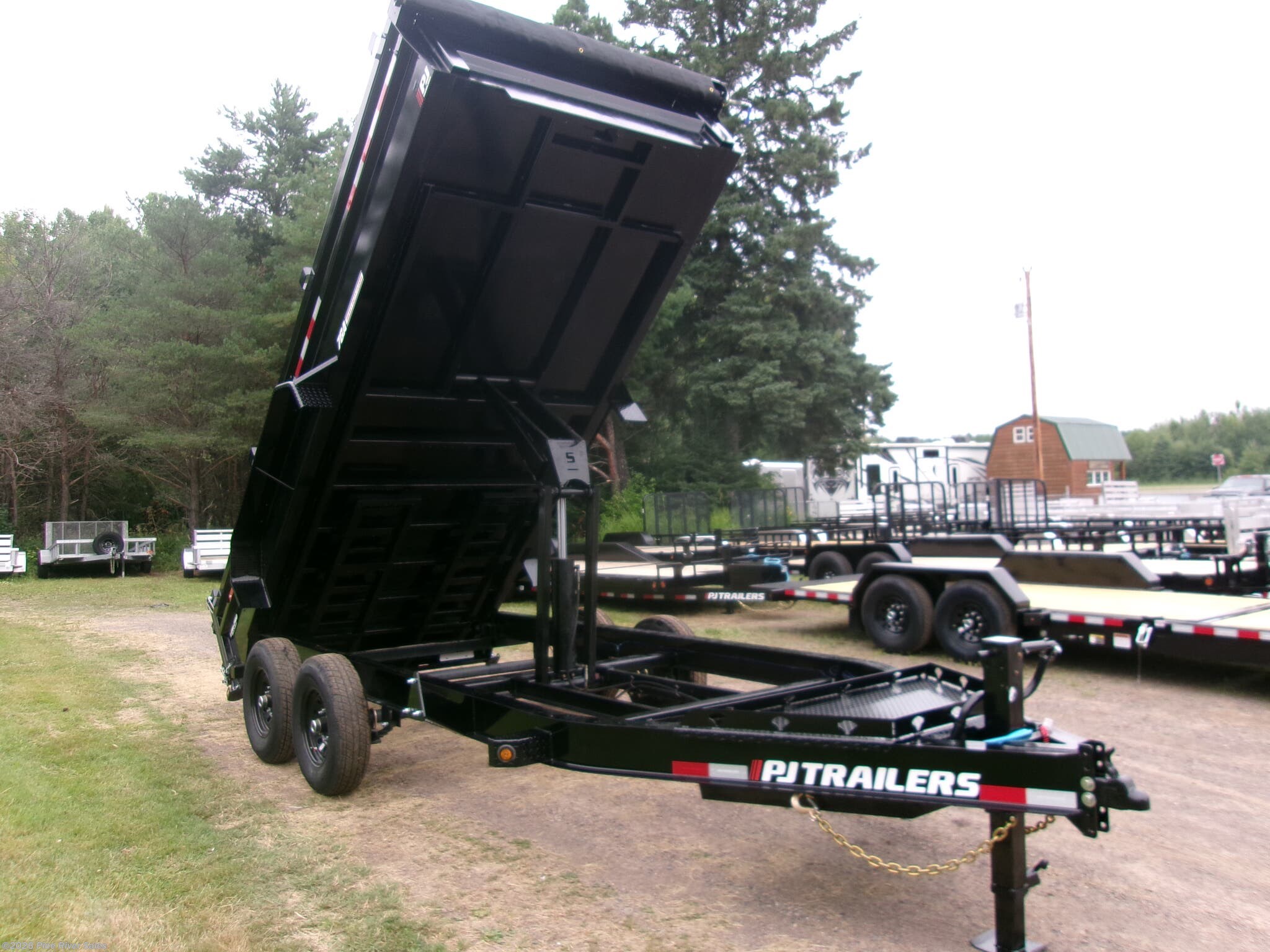 2027 PJ Trailers DL 83x16 15.4