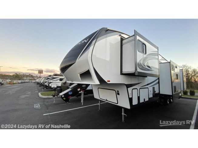 Used 2022 Grand Design Reflection 311BHS available in Murfreesboro, Tennessee