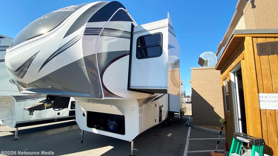 2023 Grand Design Solitude S Class 3330RE R RV For Sale In Murfreesboro 