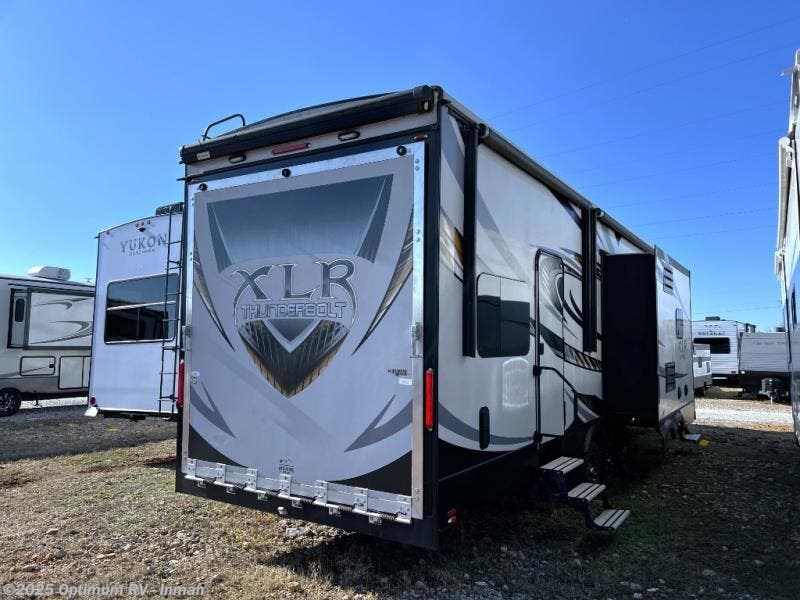 2016 Forest River XLR Thunderbolt 415AMP RV for Sale in Inman, SC 29349