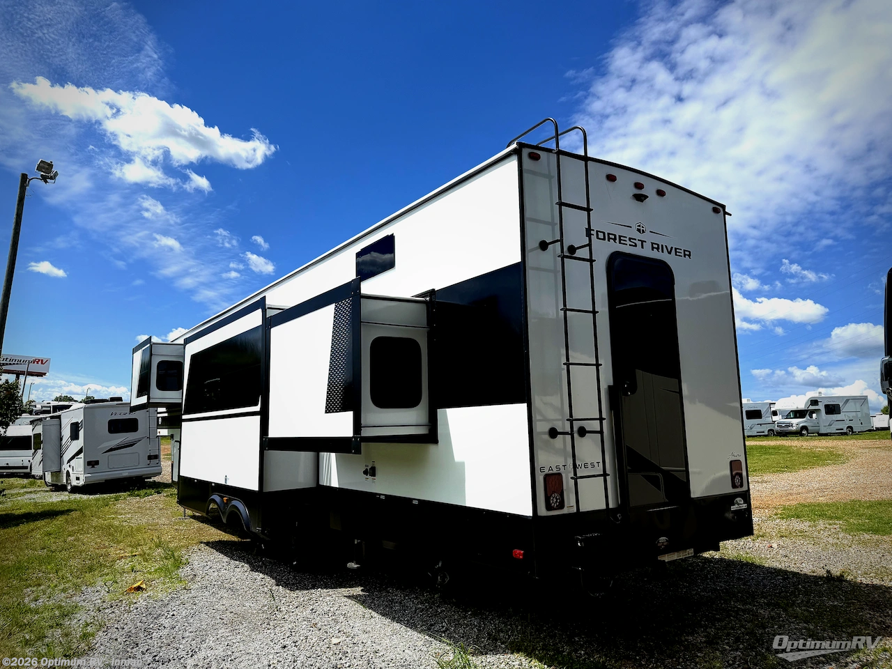 2025 East to West Ahara 390DS - New Fifth Wheel For Sale by Optimum RV - Inman in Inman, South Carolina features Awning, Slideout