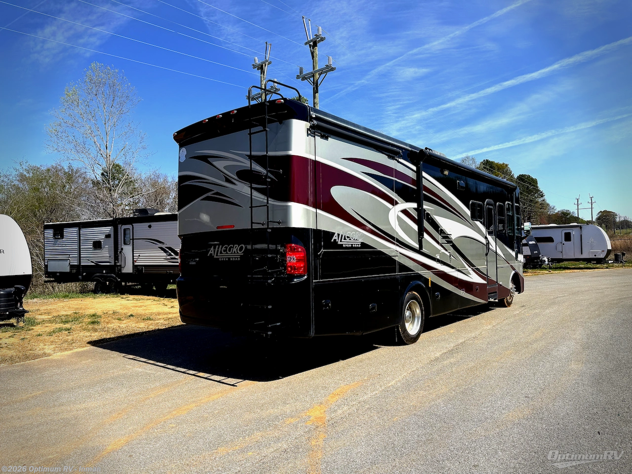 2013 Tiffin Allegro 32 CA - Used Class A For Sale by Optimum RV - Inman in Inman, South Carolina features Slideout