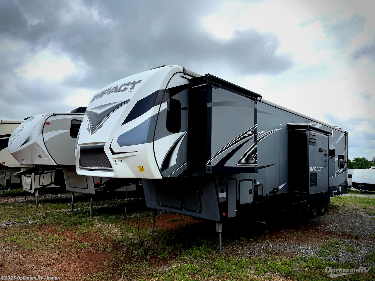 2017 Keystone Impact 361 - Used Fifth Wheel For Sale by Optimum RV - Inman in Inman, South Carolina features Slideout