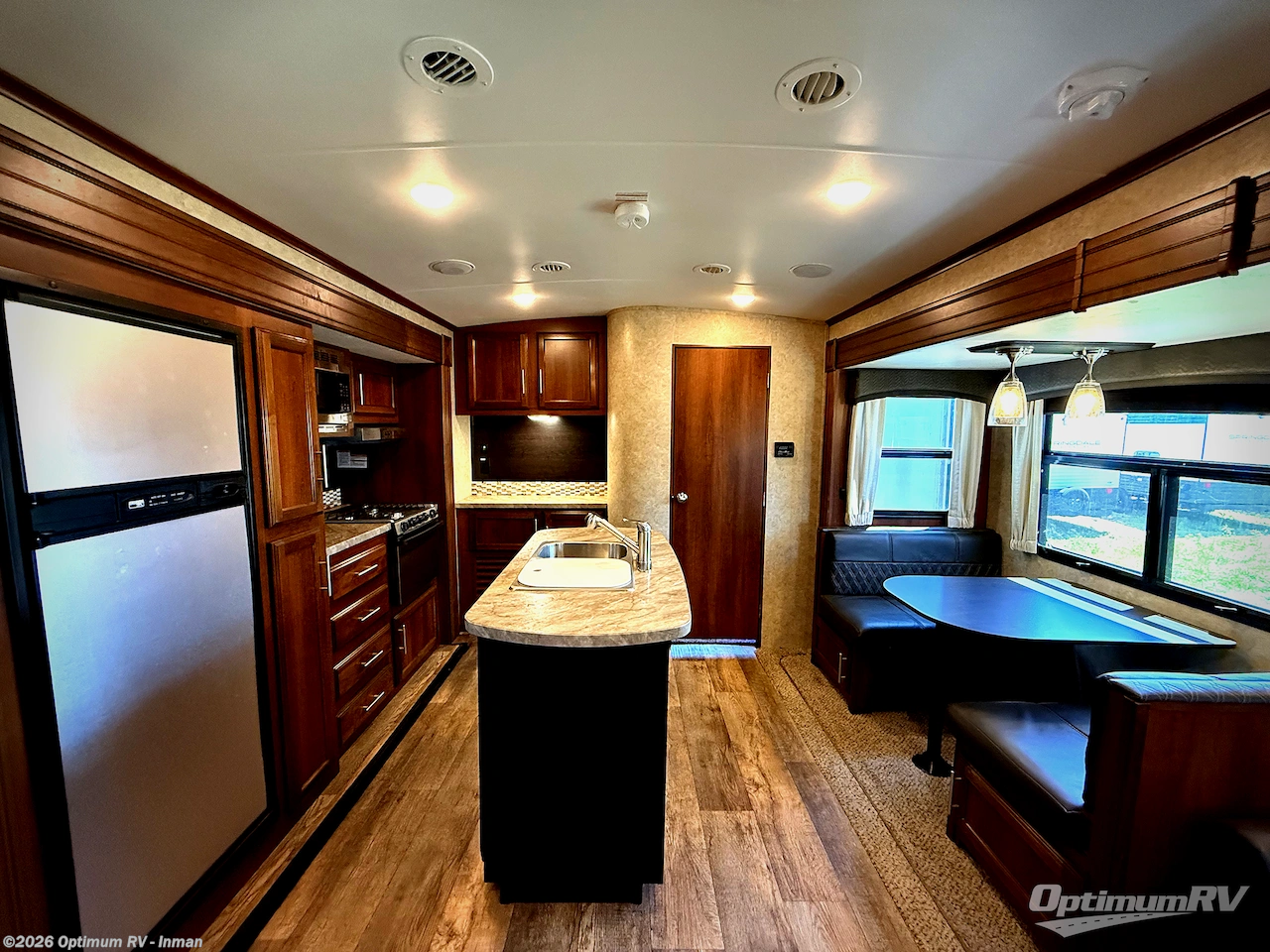 2018 Jayco Eagle HT 324BHTS - Used Travel Trailer For Sale by Optimum RV - Inman in Inman, South Carolina features Awning, Slideout