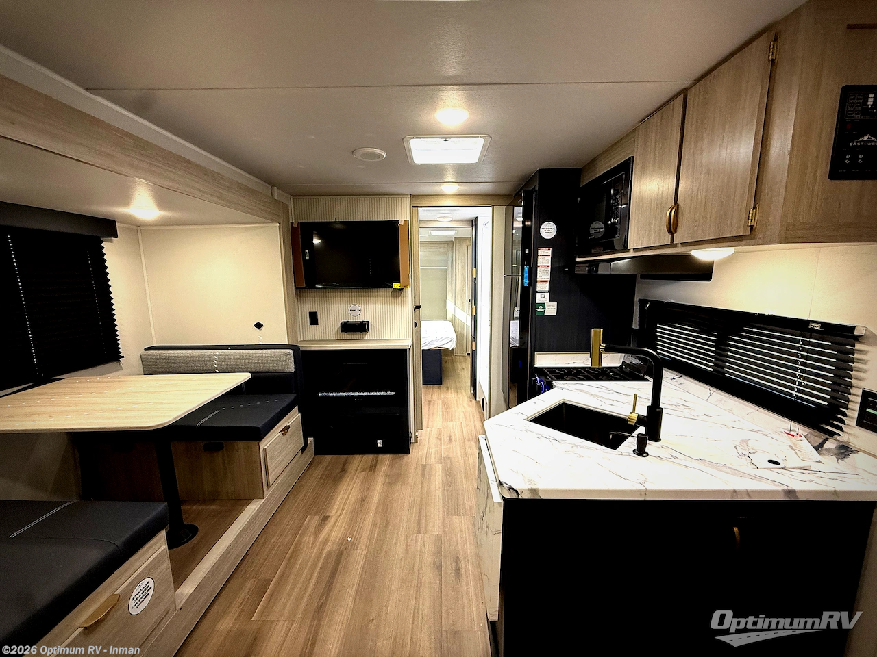 New 2026 East to West Acclaim 2550DS available in Inman, South Carolina