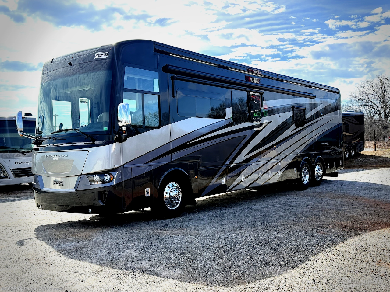 Used 2023 Newmar Ventana 4369 available in Inman, South Carolina
