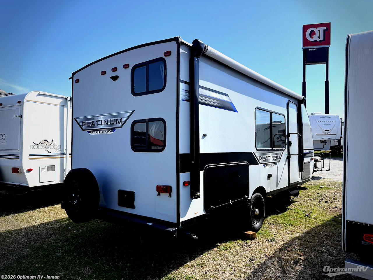 2021 Forest River Salem FSX 179DBKX - Used Travel Trailer For Sale by Optimum RV - Inman in Inman, South Carolina features Awning