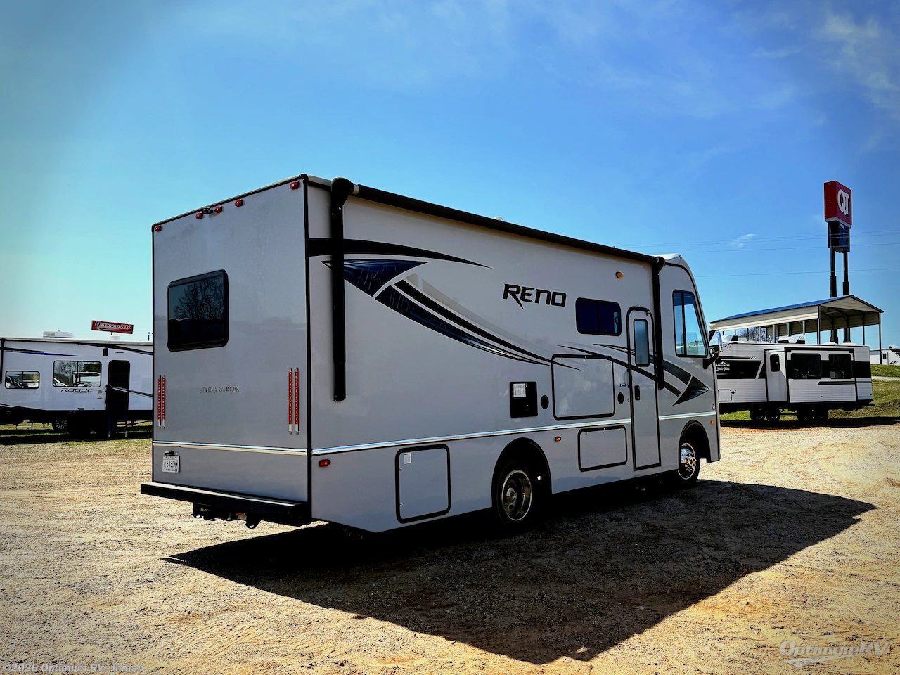 2018 Holiday Rambler Reno 25S - Used Class A For Sale by Optimum RV - Inman in Inman, South Carolina features Awning, Slideout