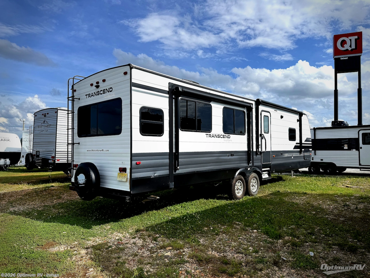 2020 Grand Design Transcend 31RLK - Used Travel Trailer For Sale by Optimum RV - Inman in Inman, South Carolina features Slideout, Awning