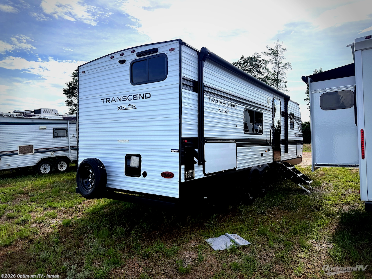2024 Grand Design Transcend Xplor 261BH - Used Travel Trailer For Sale by Optimum RV - Inman in Inman, South Carolina features Slideout, Awning
