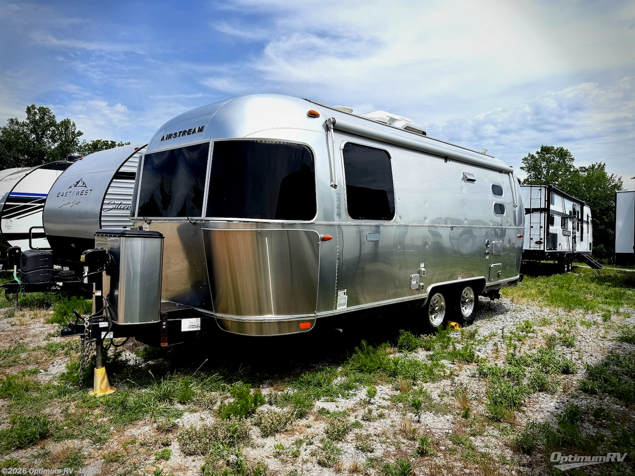 Used 2021 Airstream Globetrotter 23FB available in Inman, South Carolina