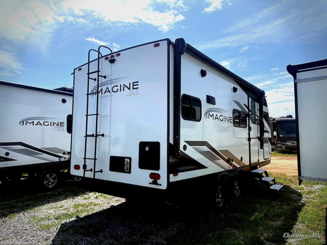 2023 Grand Design Imagine XLS 17MKE - Used Travel Trailer For Sale by Optimum RV - Inman in Inman, South Carolina features Awning, Slideout