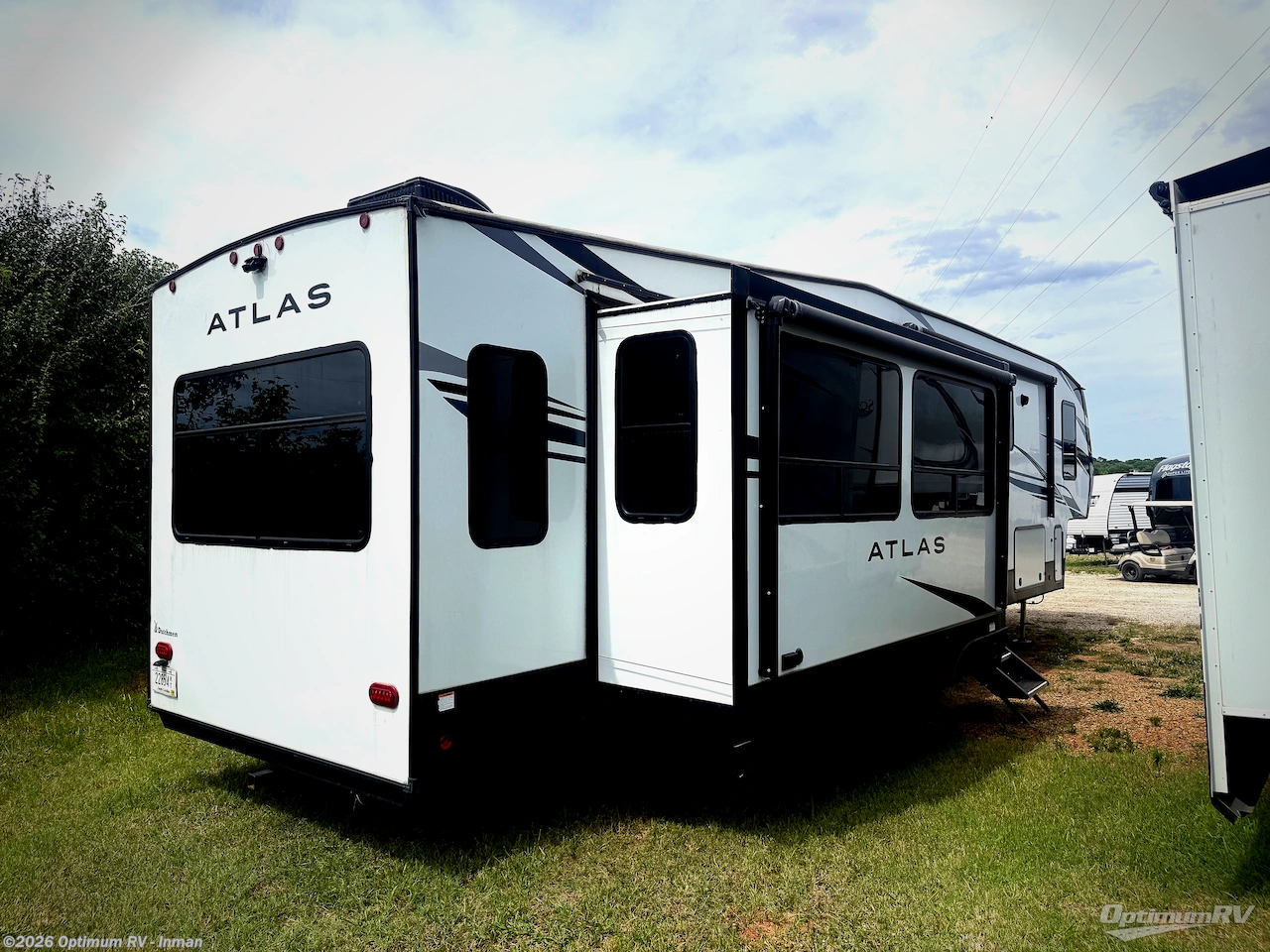 2022 Dutchmen Atlas 3552MBKB - Used Fifth Wheel For Sale by Optimum RV - Inman in Inman, South Carolina features Slideout, Awning