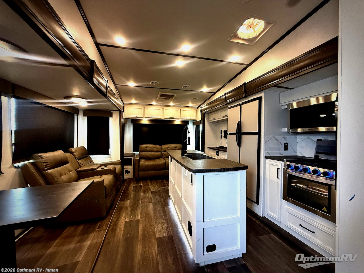 Used 2022 Dutchmen Atlas 3552MBKB available in Inman, South Carolina