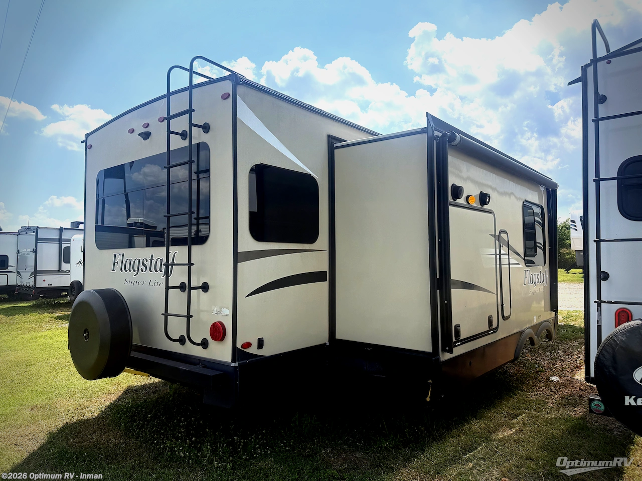 2020 Forest River Flagstaff Super Lite 29RSWS - Used Travel Trailer For Sale by Optimum RV - Inman in Inman, South Carolina features Slideout, Awning