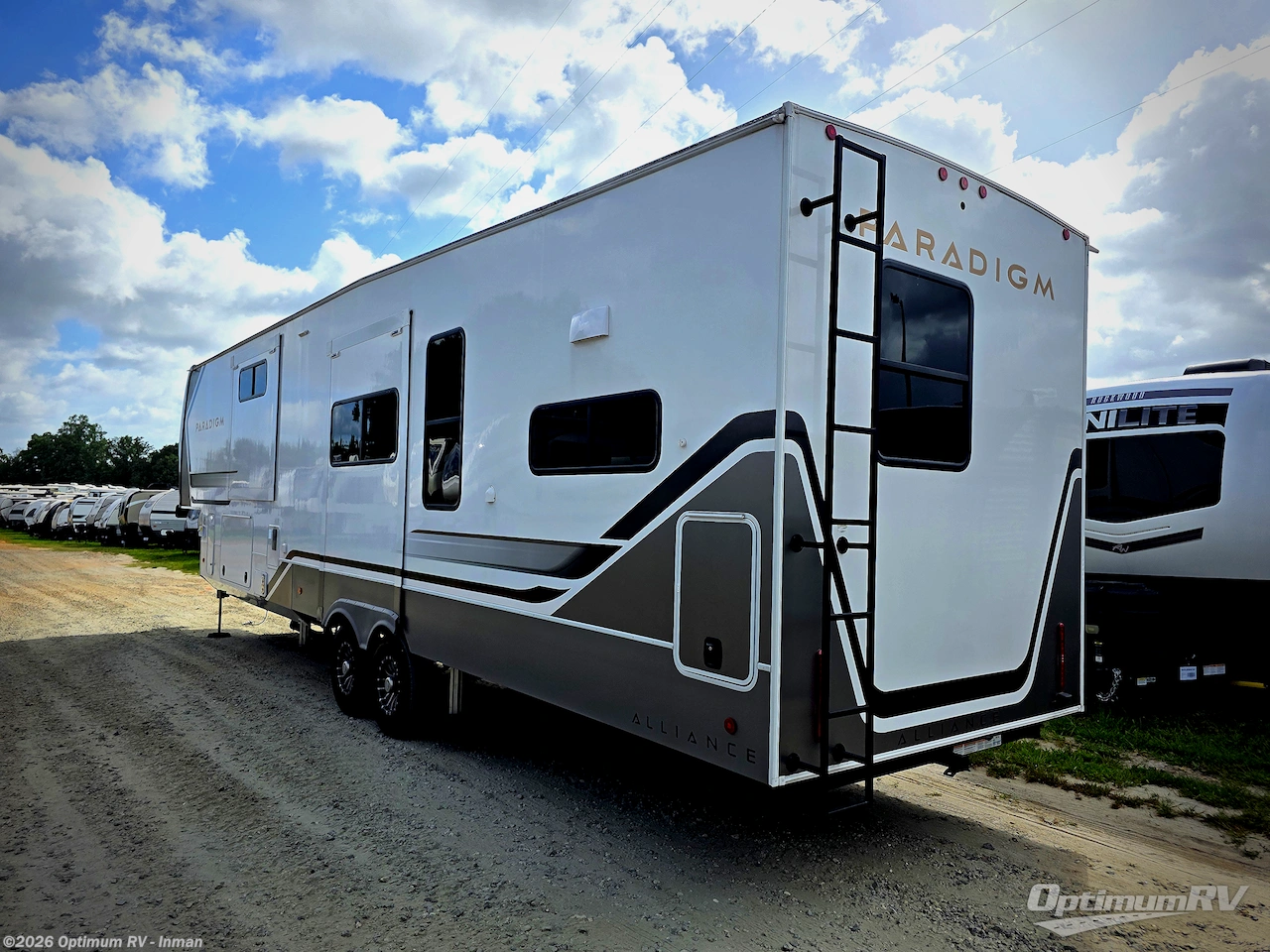 2025 Alliance Paradigm 382RK by Skyline from Optimum RV - Inman in Inman, South Carolina
