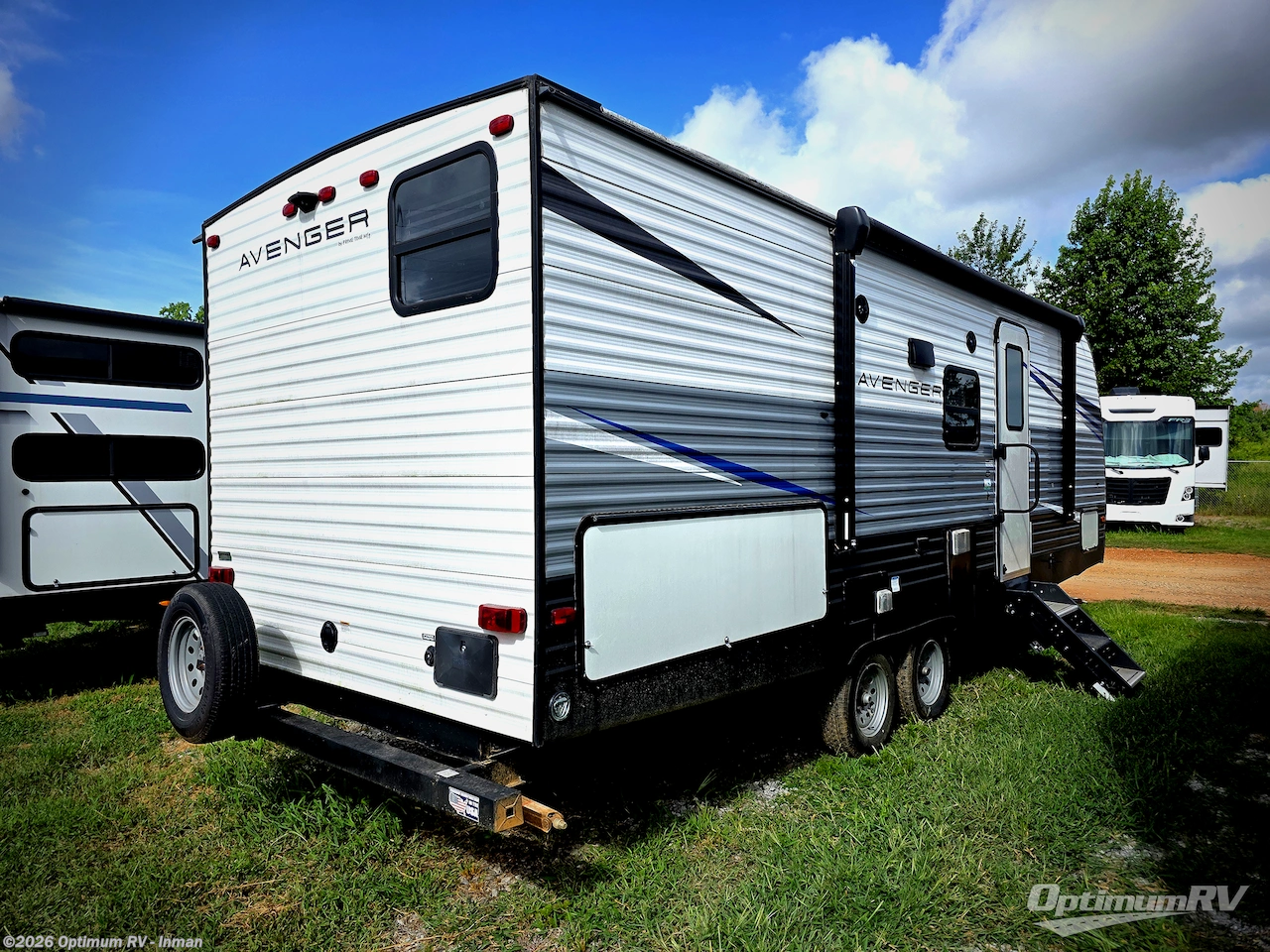 2021 Prime Time Avenger 24BHS - Used Travel Trailer For Sale by Optimum RV - Inman in Inman, South Carolina features Slideout, Awning