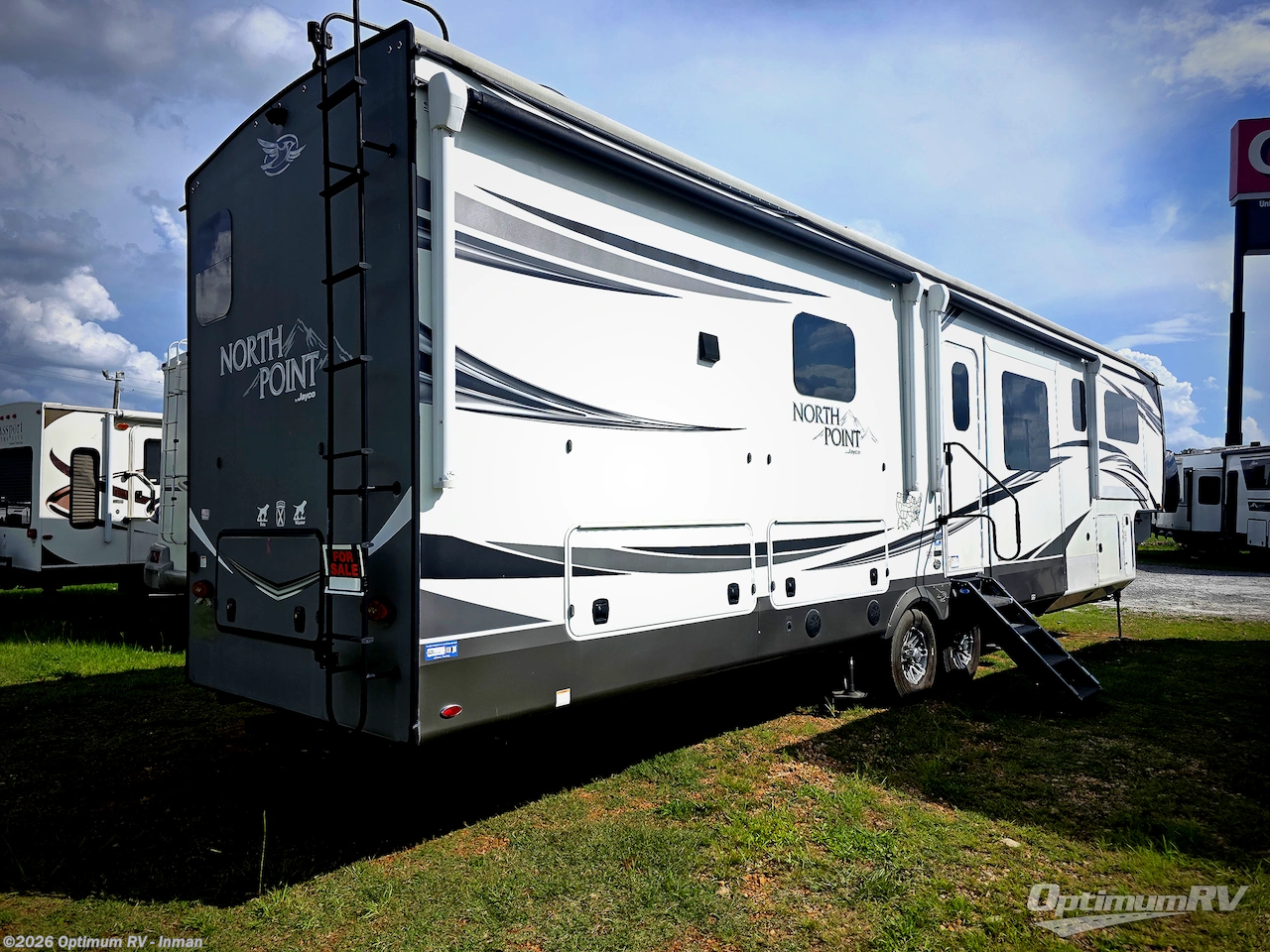 2021 Jayco North Point 382FLRB - Used Fifth Wheel For Sale by Optimum RV - Inman in Inman, South Carolina features Slideout, Awning