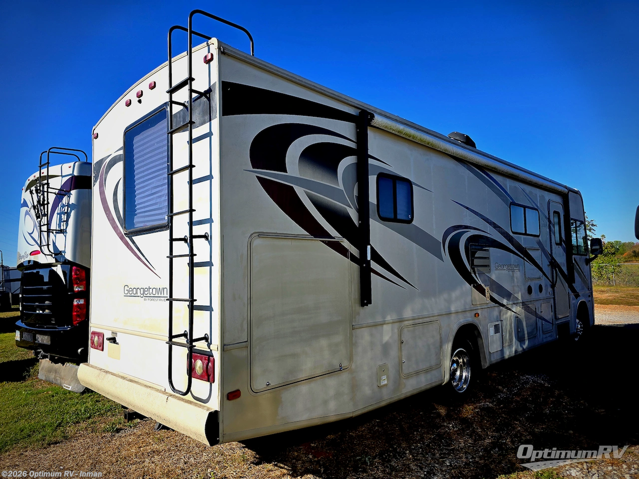 2017 Forest River Georgetown 3 Series 30X3 - Used Class A For Sale by Optimum RV - Inman in Inman, South Carolina features Slideout