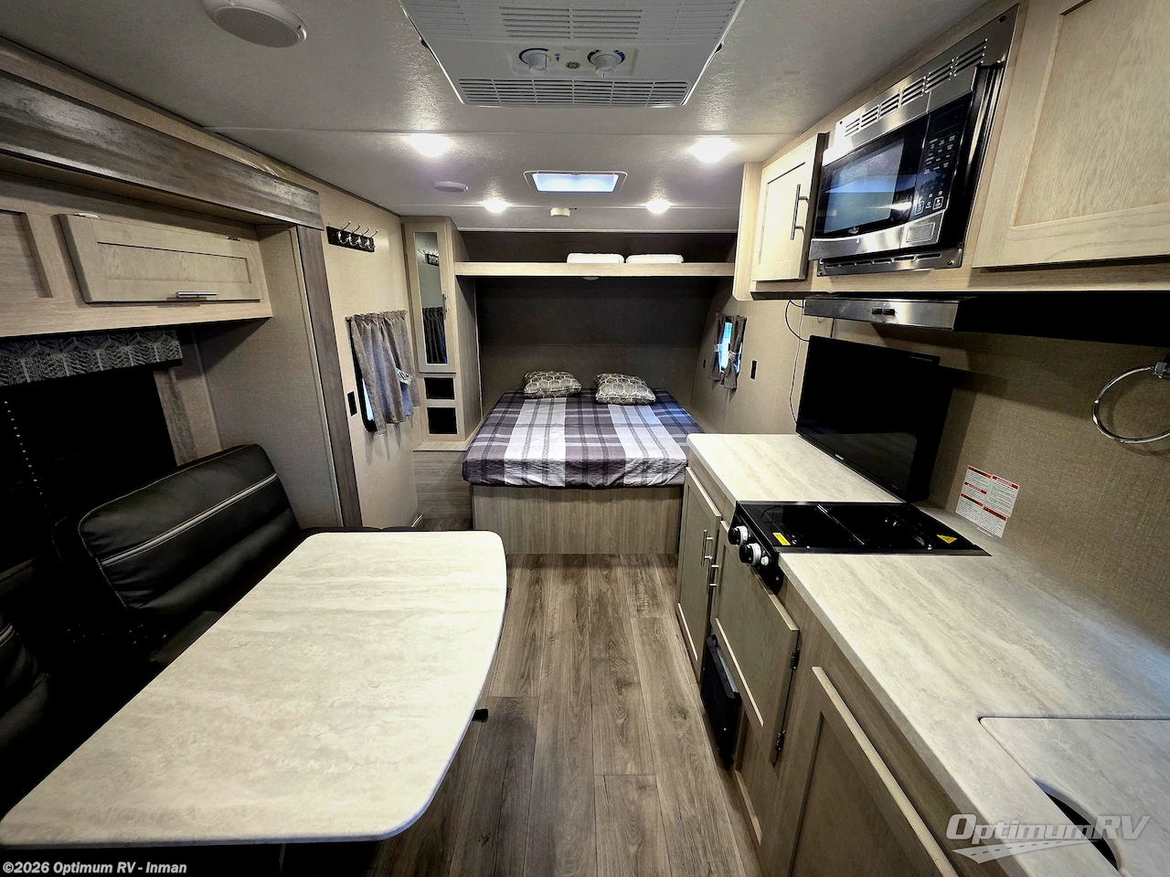 Used 2022 Coachmen Catalina Summit Series 7 184FQS available in Inman, South Carolina