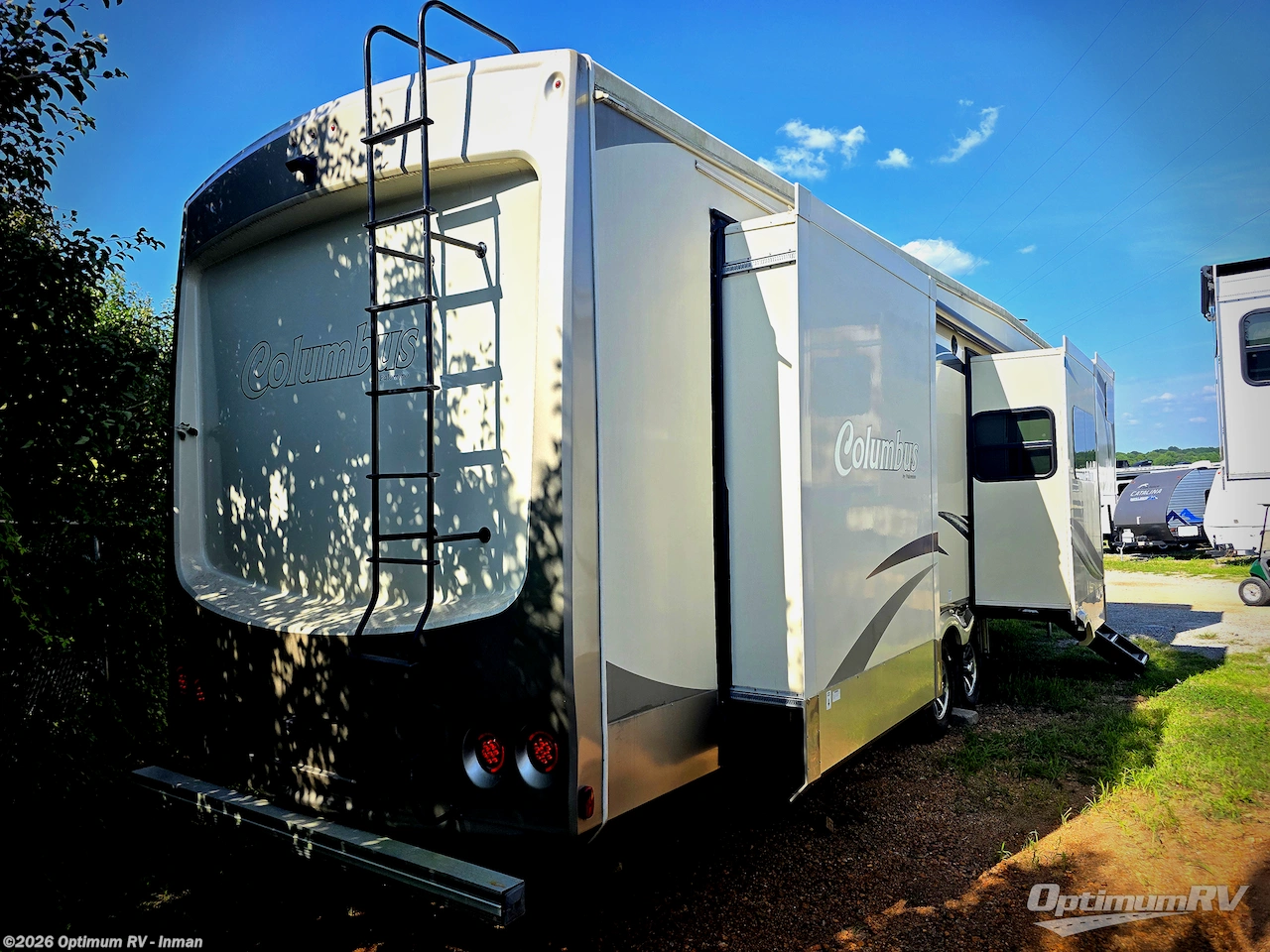 2018 Palomino Columbus F386FK - Used Fifth Wheel For Sale by Optimum RV - Inman in Inman, South Carolina features Slideout, Awning