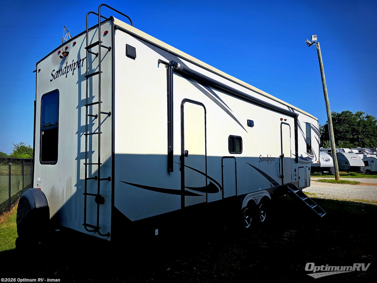 2020 Forest River Sandpiper C-Class 3330BH - Used Fifth Wheel For Sale by Optimum RV - Inman in Inman, South Carolina features Awning, Slideout