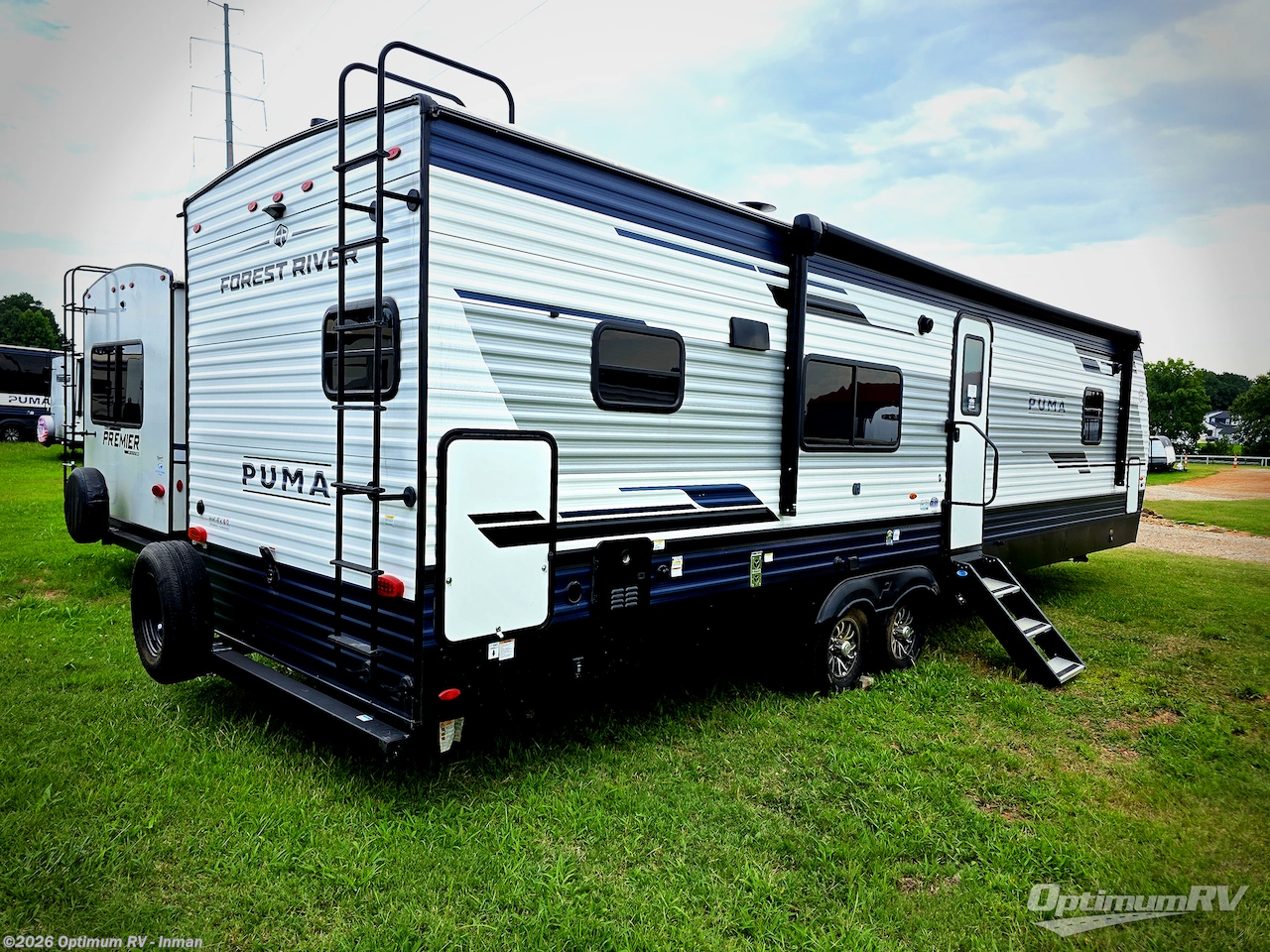 2025 Palomino Puma 30RKQS - Used Travel Trailer For Sale by Optimum RV - Inman in Inman, South Carolina features Slideout, Awning