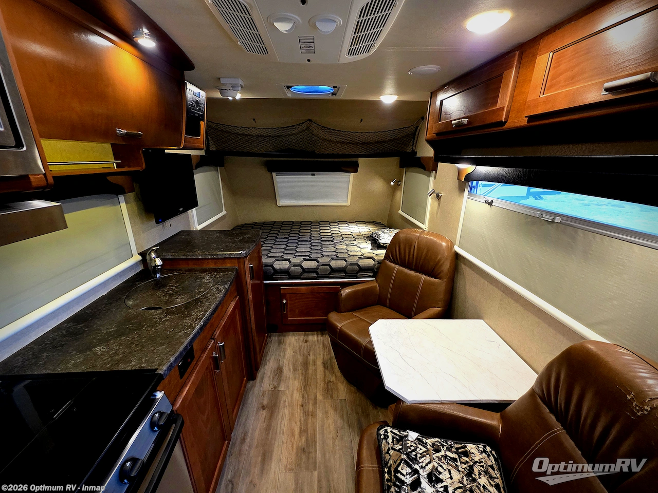 Used 2019 Lance Lance Travel Trailers 1475 available in Inman, South Carolina